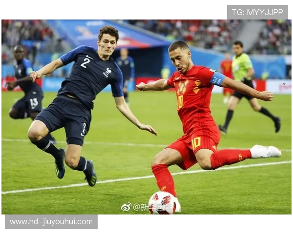 马克龙积极参与足球发展推动计划与法国足坛合作新举措